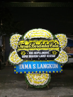 Papan Bunga Duka di Teluk Dalam